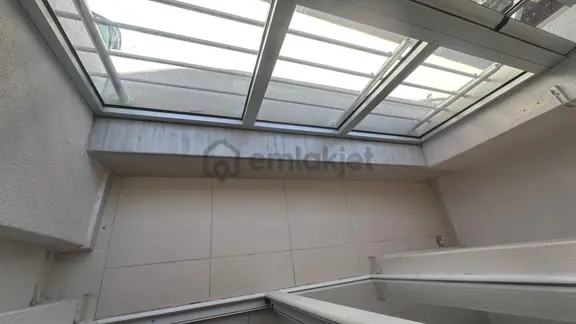 Sütlüce Mahallesinde Kiralık 2+1 Daire, Anadolu Ünversitesi, Çevre Yoluna Yakın Yürüme Mesafesinde 2