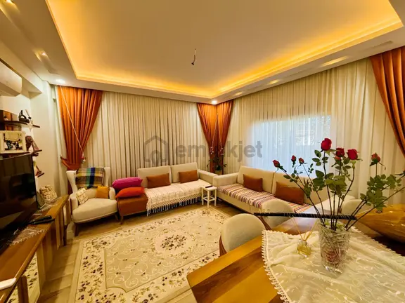 Menderes Coldwell Banker Poyrazda Altıntepede Site İçi 3+1 Daire 2