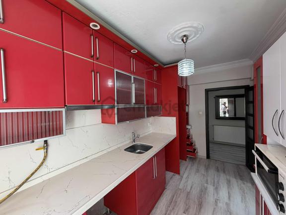 Canik İskilip Bulvarı Üzerinde Kiralık Asansörlü Geniş 2+1 Daire 2