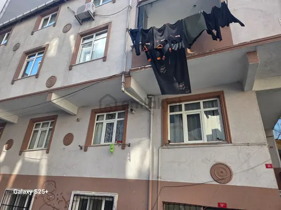 Sefaköy İnönü Mah Kiralık Düz Giriş 2+1 1