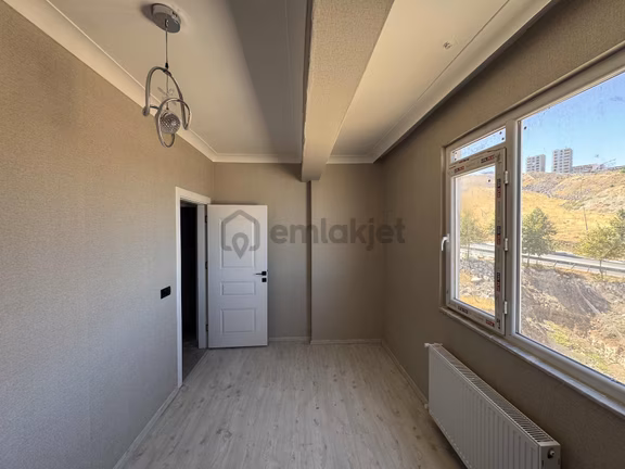 Goldev'den Fuar Yanı 2+1 Sıfır Acil Satılık Bu Fiyata Yok ! 2