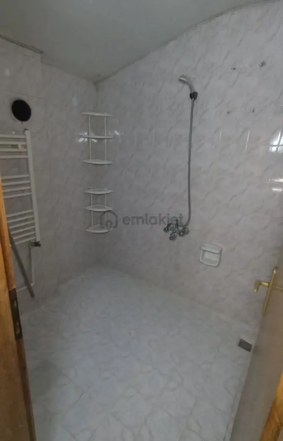 Meram Devlet Has. Civarı 2+1 Kiralık Catıkatı 2
