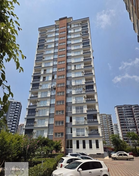 Bee İnvest'ten Akdeniz Mah Gerçek 3+1 Geniş Oturum Satılık 2
