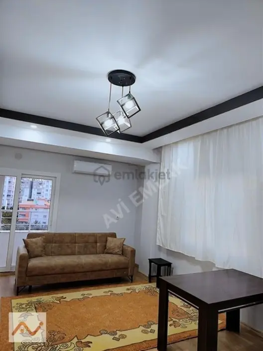 Kırcaali Cad. Merkezi Konumda 1+1 Eşyalı Daire 2