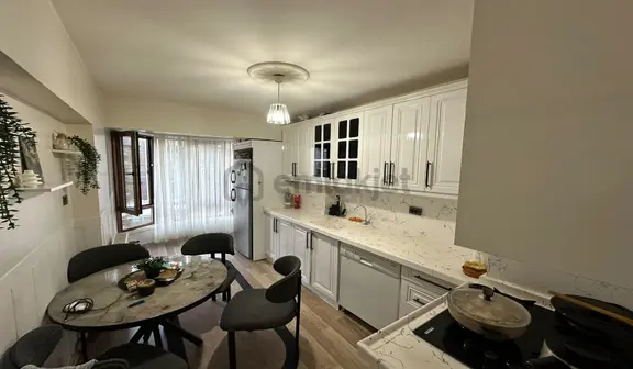 Kuşcağızda Vadi Yakınında Lüx Yapılı Teras Balkonlu Süper Daire 2