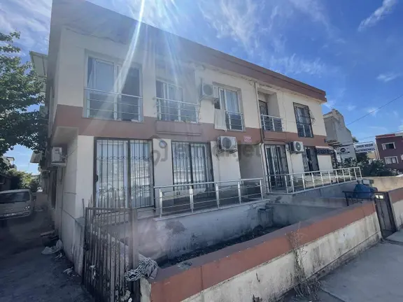 Buca Adatepe Mah Cift Cephe Esyalı 2+0 Kiralık Daire 1