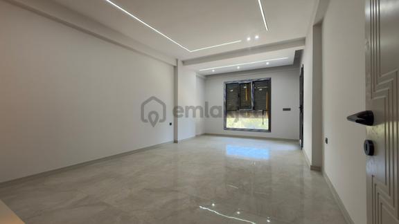 Şemiklerde Panjurlu | Ön Cephe | Ara Kat | 3+1 150 M² 2