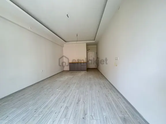 Cumhuriyet Mahallesinde Çarşı Merkezde 2 Adet Kiralık Ofis 2