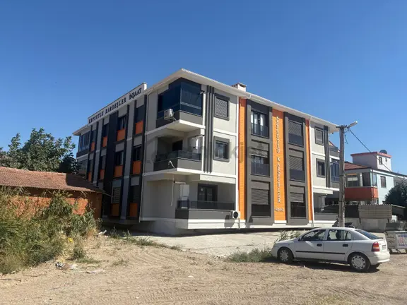 Balıkesir Kepsut Camicedit Mahallesi 2+1 95 M2 Kiralık Daire 2