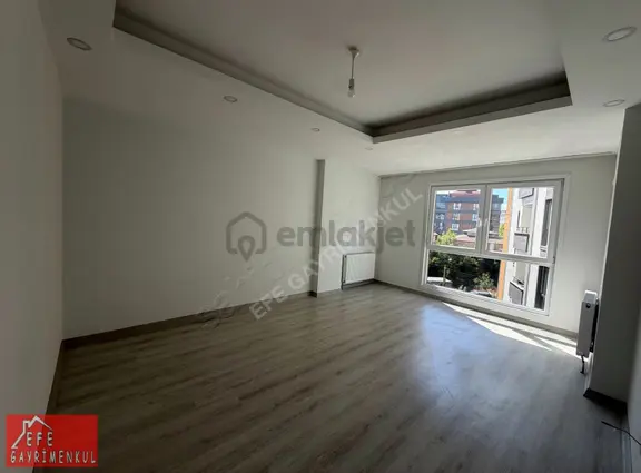 Samandıra'da Krediyeuygun Otoparklı İsknlı Kombili 3+1 Lüksdaire 2