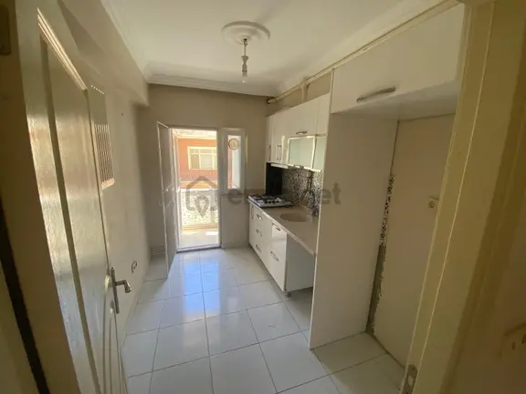 Gelibolu Merkezde Piri Reis Okulu Yakınında Kiralık 2+1 Daire 2