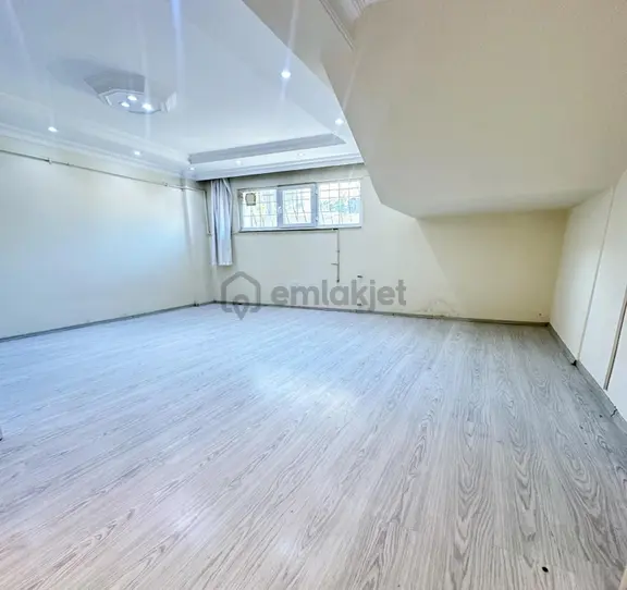 Esenyurt Atatürk Mah 3+1 110m2 Bahçeli Bahçe Katı 1.870.000 Tl 2