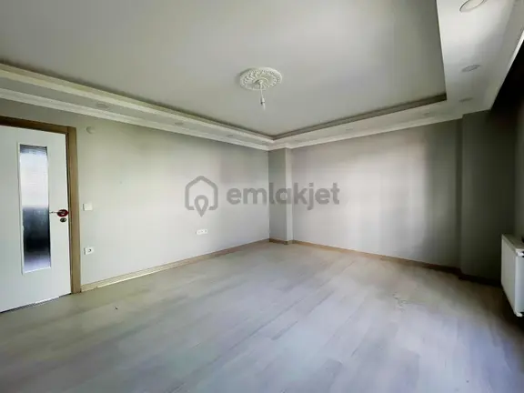 Darıca Marmaray'a Yakın Genç Binada Kapalı Mutfak 2+1 70 M² Net 2