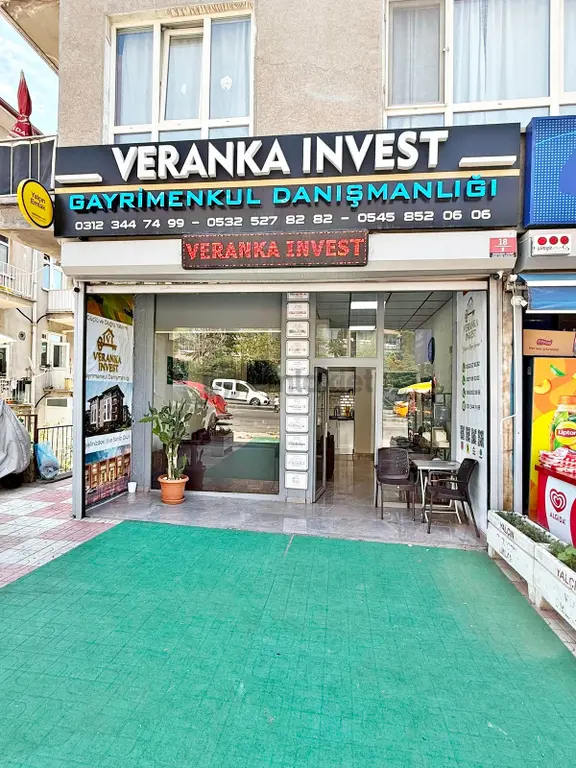 Cadde Üzerinde Antarese 750m Mesafede Devren Kiralık Ofis Dükkan 1