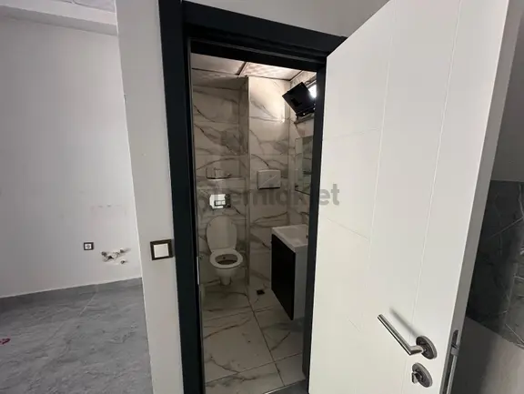 Atatürk Mah. Cadde Üzerinde Düz Giriş Kiralık İşyeri 2