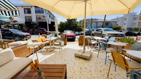 Güzelbahçe Yelki'de|işlek Caddede Devren Kiralık İşyeri 1