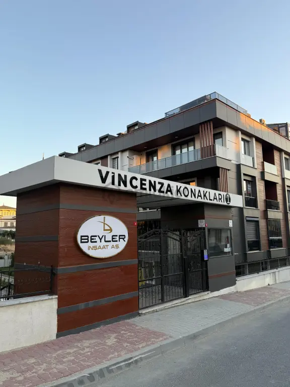 Vincenza Konakları 1'de Havuzlu 3+1 Kiralık Daire 2