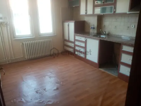 Balıkesir Plevne Mah .demirdağ Emlak Tan Kiralık 3+1 Kombili Daire 1