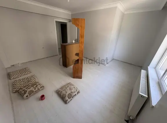 Derman'dan Cadde Üzerinde 3+1 Altı Daire Ön Cephe 2