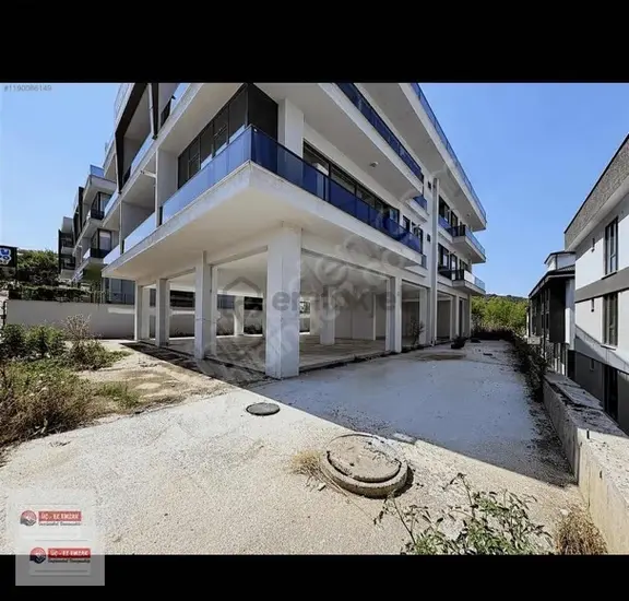 Üniversite Cad.satılık 570m2 İşyeri+600m2 Bahçe 2