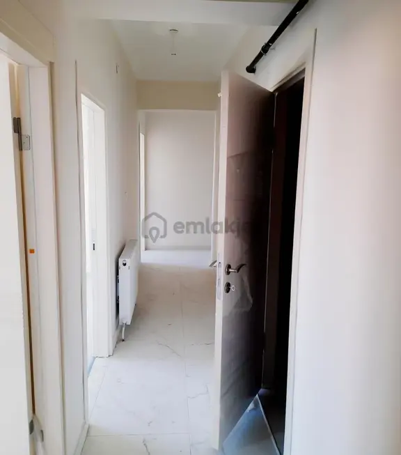 Fırat Büfe Yanında Kiralık 3+1 Daire 2