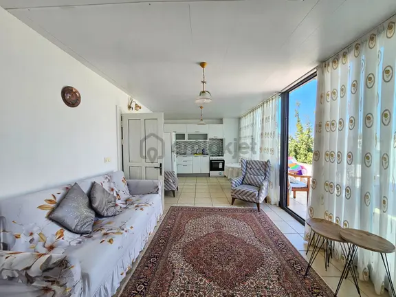Elz'den Turgutreis Merkez'de Kiralık 2+1 Eşyalı Daire 2