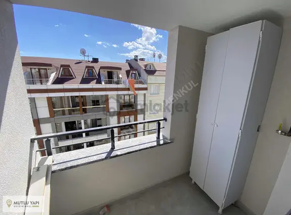 Mutlu Gayrimenkul'den Tapu Masrafsız Satılık 3+1 Daire - 103m² 2