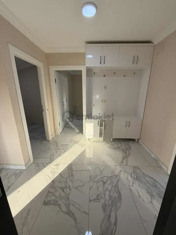 Ozanlar Karaman Yolu Üzeri Geniş Bahçeli 3+1 Kiralık 2