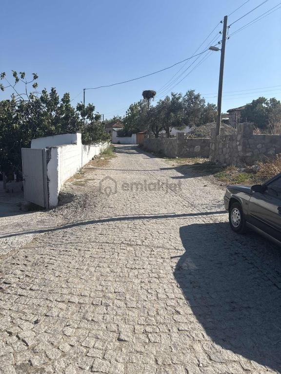 Bergama Kaşıkçıda Geniş Arsa 2