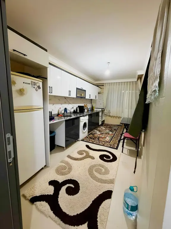Adnan Menderes Mahallesinde Satılık 2+1 Arakat 100m2 Daire 2