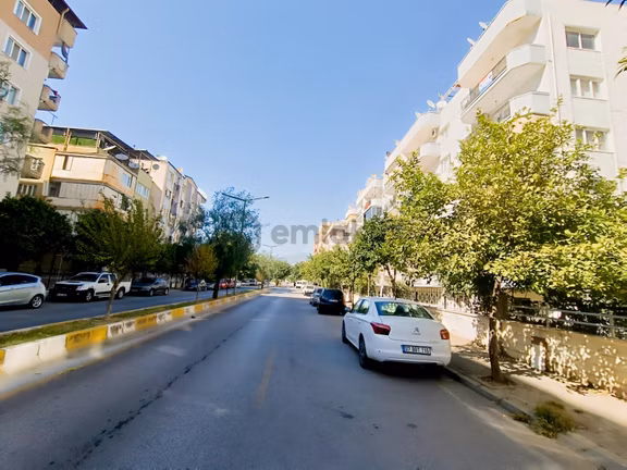 Yedi Eylül Mah, Mehmet Akif Ersoy Caddesine Cephe Kiralık Daire 2