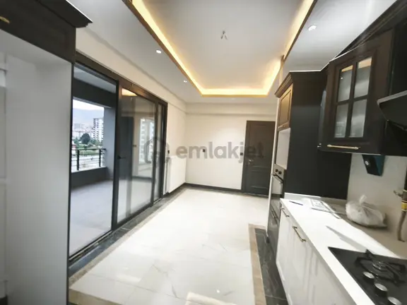 Yusuf Karadaglıdan Bostanbasinda Satilik 3+1 Ara Kat 2
