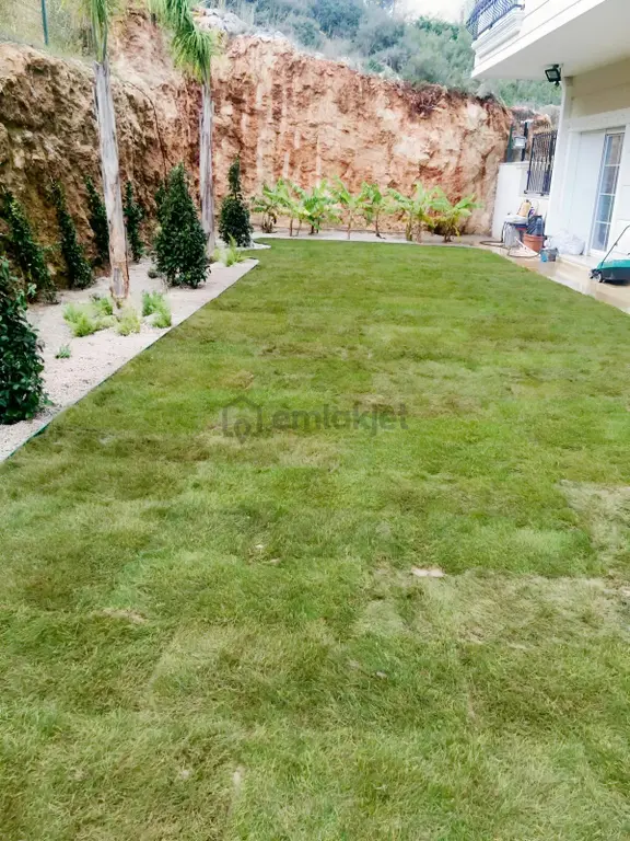 Antalya Lara 6 + 1 Satılık Müstakil Villa 2