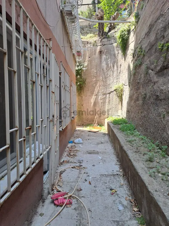 Ortaklar Caddesine Yakın Kiralık Home Ofis 1