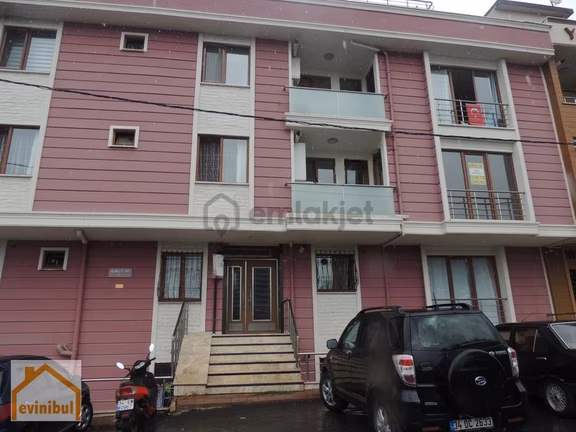 Evinibul'dan Metroya Yakın İskanlı Binada 100m2 3+1 Arakat 1