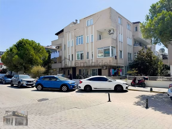 Sarımsaklı'da Plaja 2. Apt'man 4+1 Deniz Manzaralı Dubleks 2
