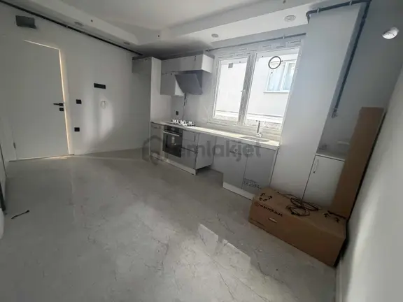 Avcılar Cihangir Mah 1+1 40 M2 Açık Mutfak Yüksek Giriş 1