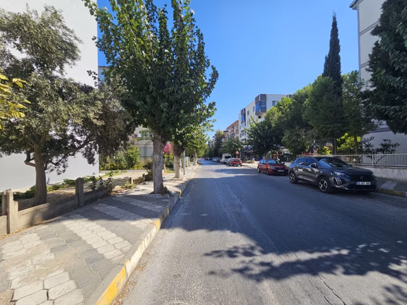 Söke Atatürk Mahallesinde Satılık 3+1 Daire 2