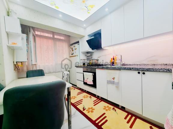 Alsancak Mh. Merkezi Konumda Ayyıldız-mit Yakını 3+1 Satılık 2