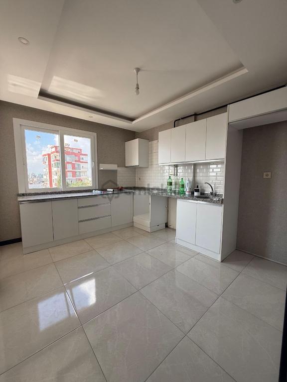 Sarıçam Yeşitepe'de Satılık 2+1 Kapalı Mutfak Daire 1