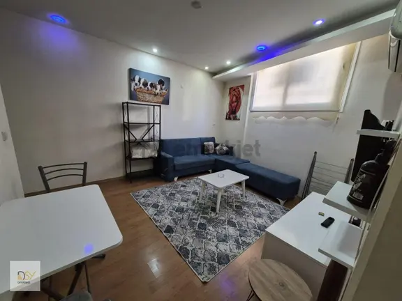 Buca Atatürk Mahallesinde Kiralık 1+1 Çift Klimalı Eşyalı Ev 1