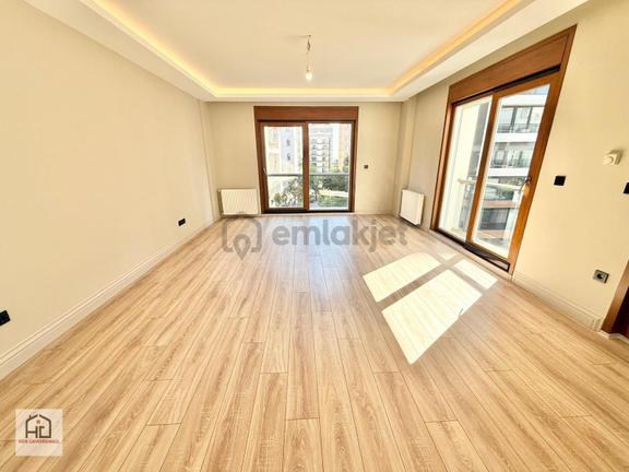 Şaşkınbakkal Sahilde 135m2 3+1 Ebeveyn Banyolu Lüks Fırsat Yeni Bina 1