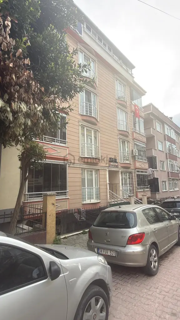 Avcılar Kemalpaşa'da Satılık 3+1 Masrafsız Daire 2