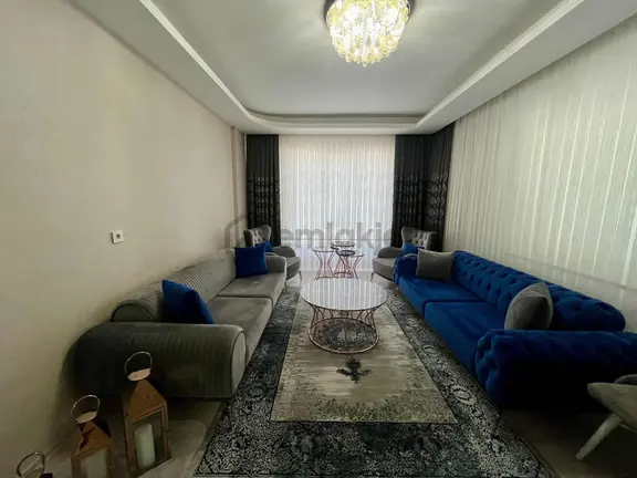 Yks'den Abdülhamdihan Cad Üzeri 3+1 Arakat Satılık Daire 2