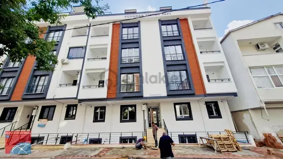 Çekmeköy Mimar Sinan Mh. 2+1 85m Yüksek Giriş Kat Mülkiyetli 1