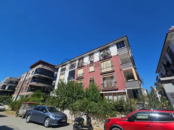 Cantan Emlaktan Altınkumda 3+1 Yeni Binada 6 Yaşında Doğalgazlı Ön Cephe Lüks Daire 1