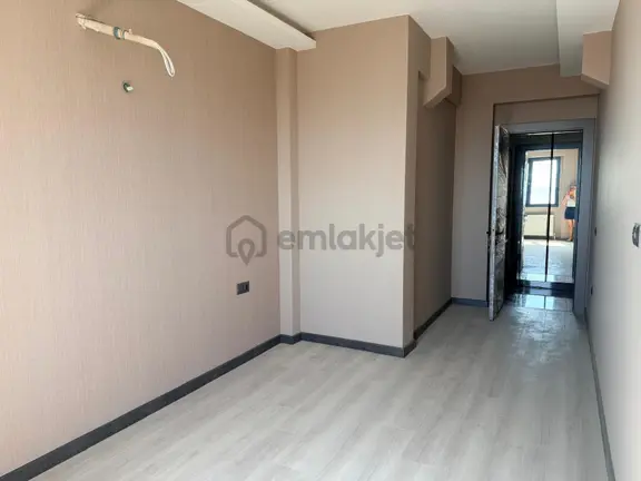 Deniz Manzaralı Havuzlu Sitede 1+1 Kiralık Sıfır Dair 2