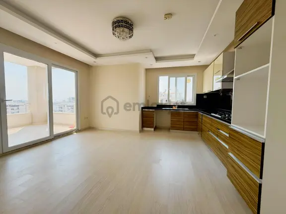 Han Emlak'tan Merkez'de Havuzlu Sitede Kiralık 4+1 2