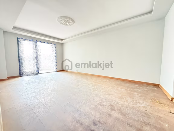 1080 Cd. Üzeri! Krediye Uygun | Sıfır Binada 3+1 Daire ! 1