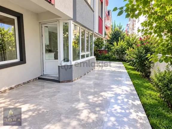 Doradan Altınkum Pazar Sokağında Denize 300m Bahçeli 2+1 Daire 1
